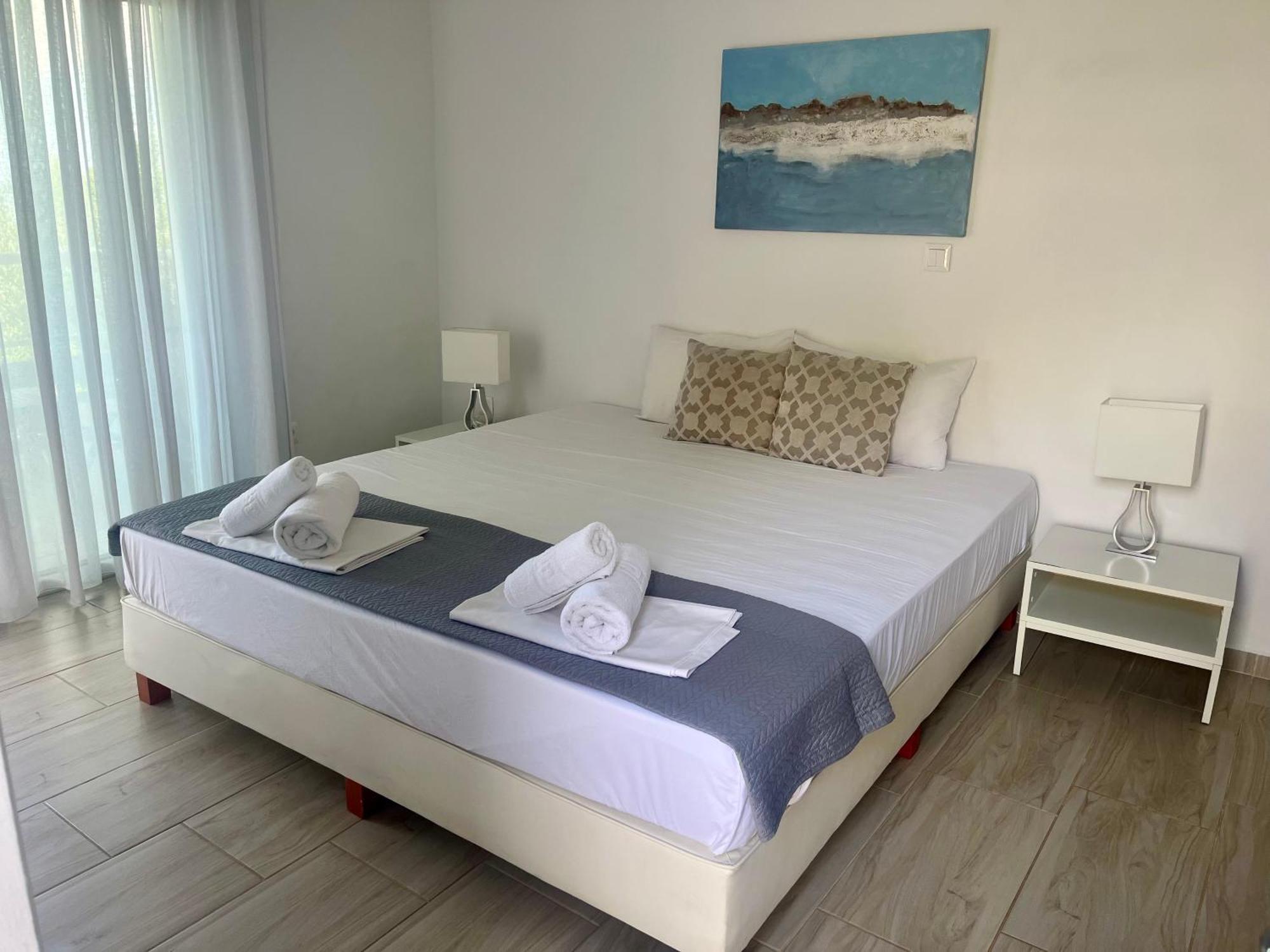 The Beach House - Apartments & Studios (Adults Only) Афитос Экстерьер фото
