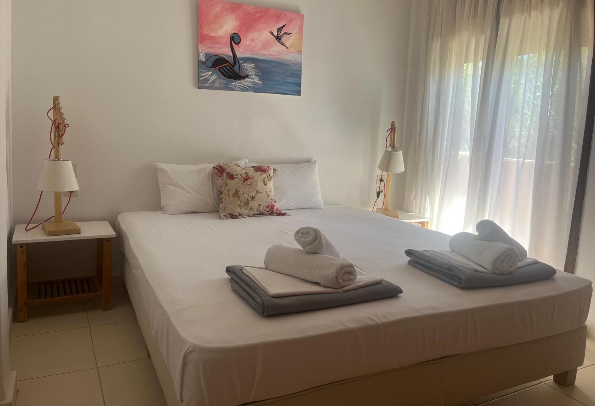 The Beach House - Apartments & Studios (Adults Only) Афитос Экстерьер фото